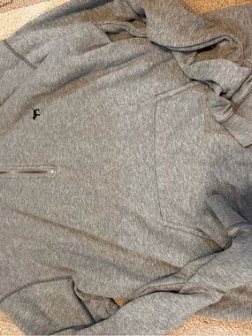 PINK Victoria's Secret Heather Gray Quarter-Zip sweatshirt no hood